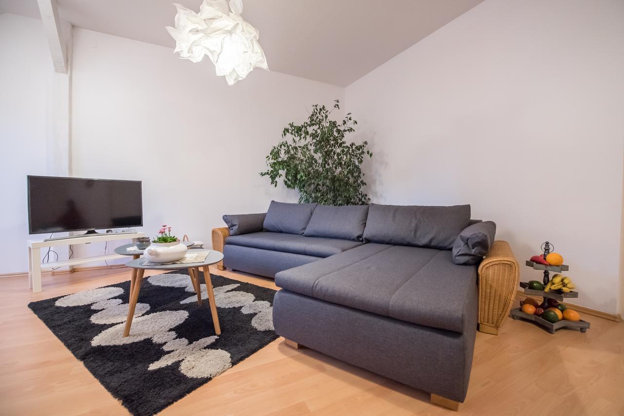 Terra Apartment Satu Mare Zewnętrze zdjęcie